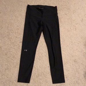 Womens black underarmour heatgear leggings size large